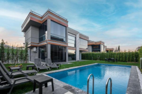 Andalus Villas NO ALCOHOL ALLOWED with Heated Pool
